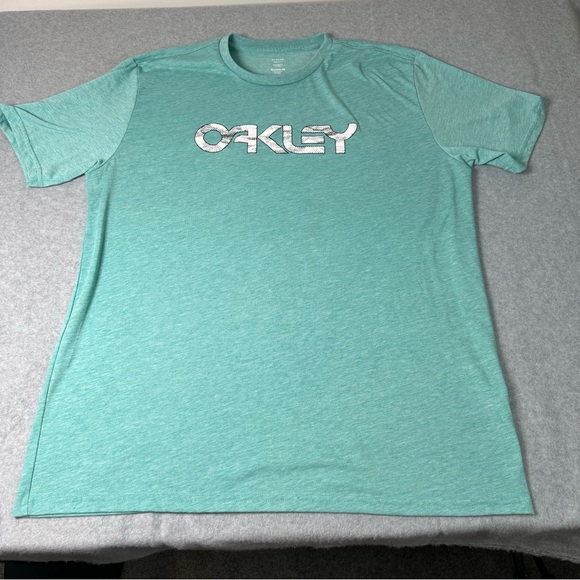 Oakley Other - Oakley Men's Teal Short Sleeve Tee
